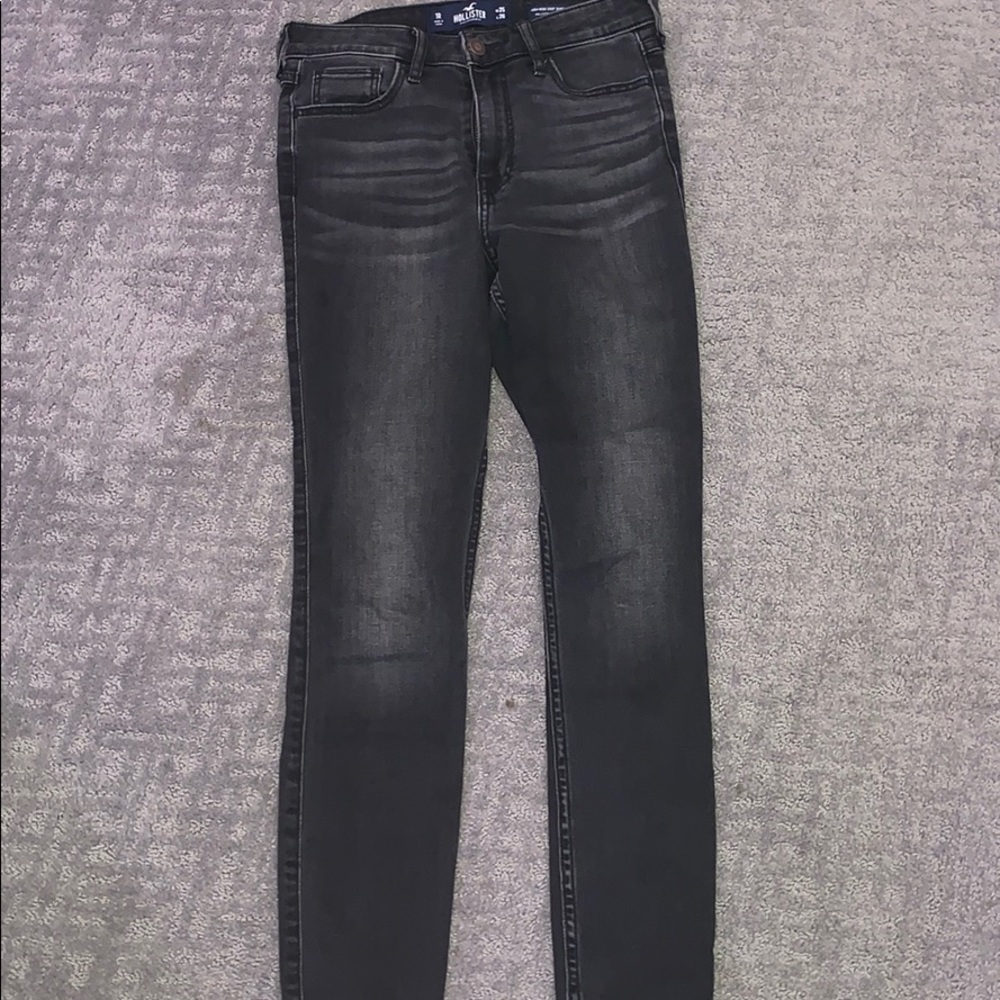 hollister washed black 1r high rise